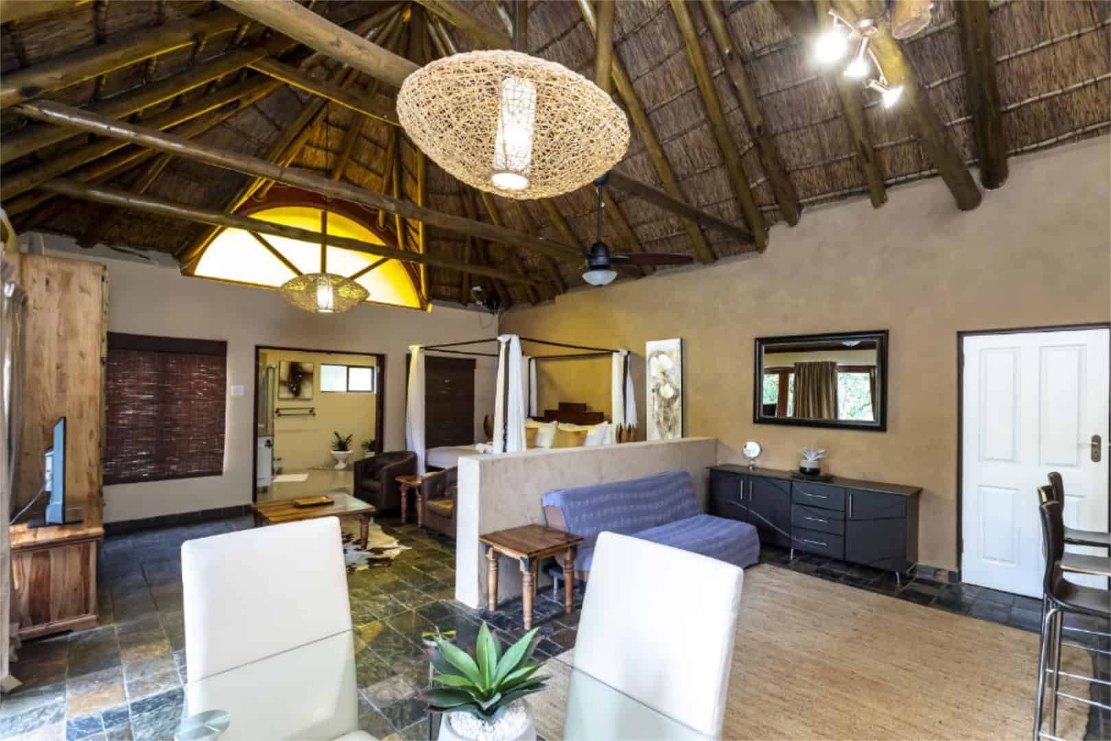 Fish Eagle Manor Home Gallery 9